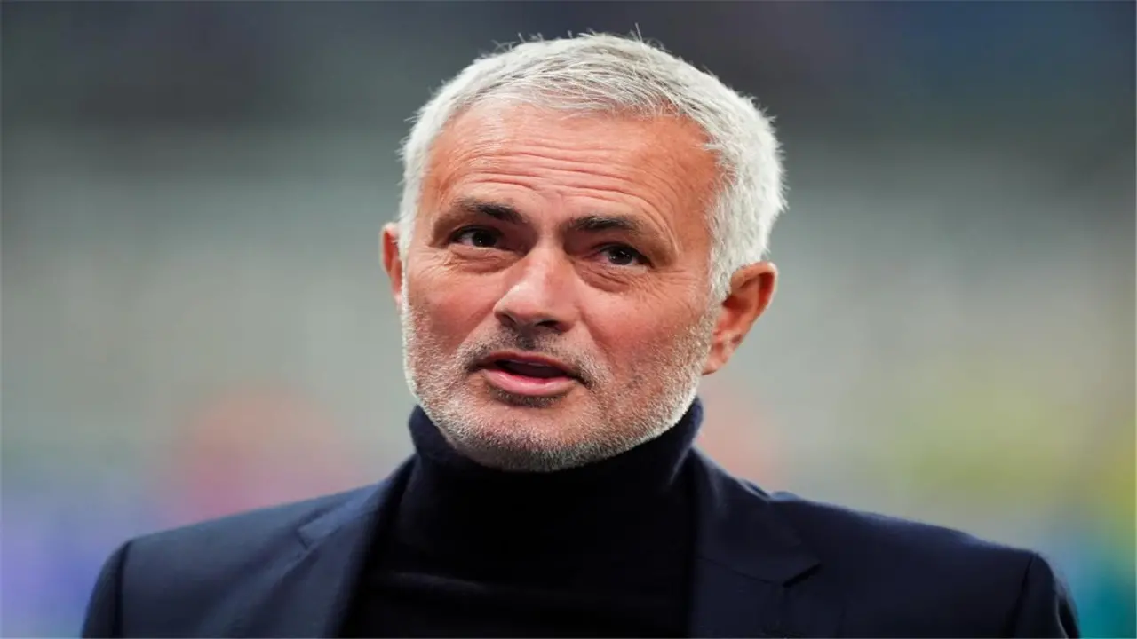 مورينيو يستغل تحفظ هانز فليك ويدفع ريال مدريد لضم صفقة مميزة